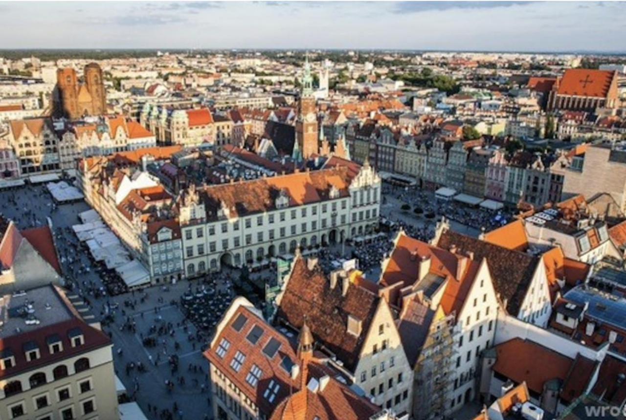 Klimatyczny Apartament Przy Rynku Wrocław Exterior foto