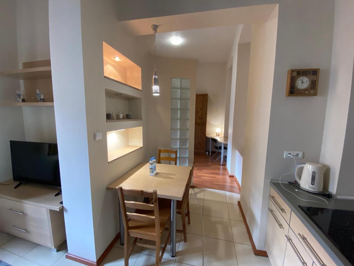 Klimatyczny Apartament Przy Rynku Wrocław Exterior foto